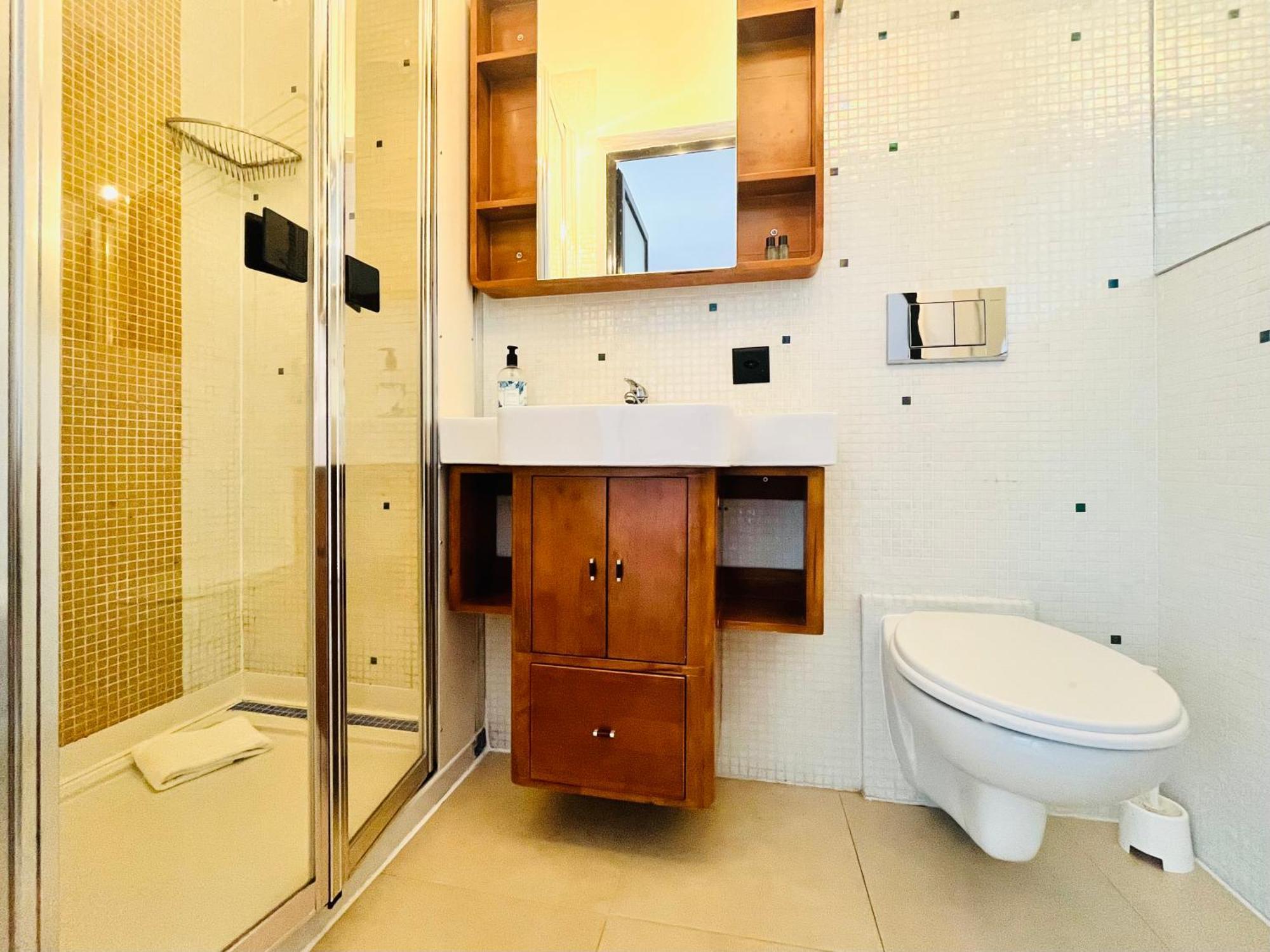 لوغانو Guesthouse University By Lr - Self Check In المظهر الخارجي الصورة